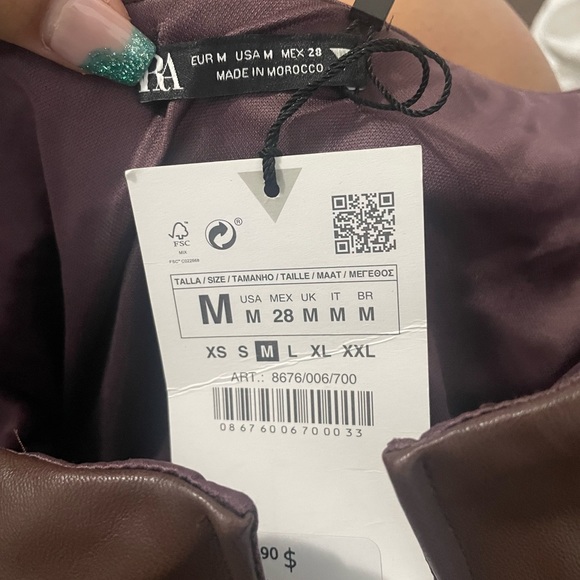 Leather Bodysuit - Picture 3 of 4